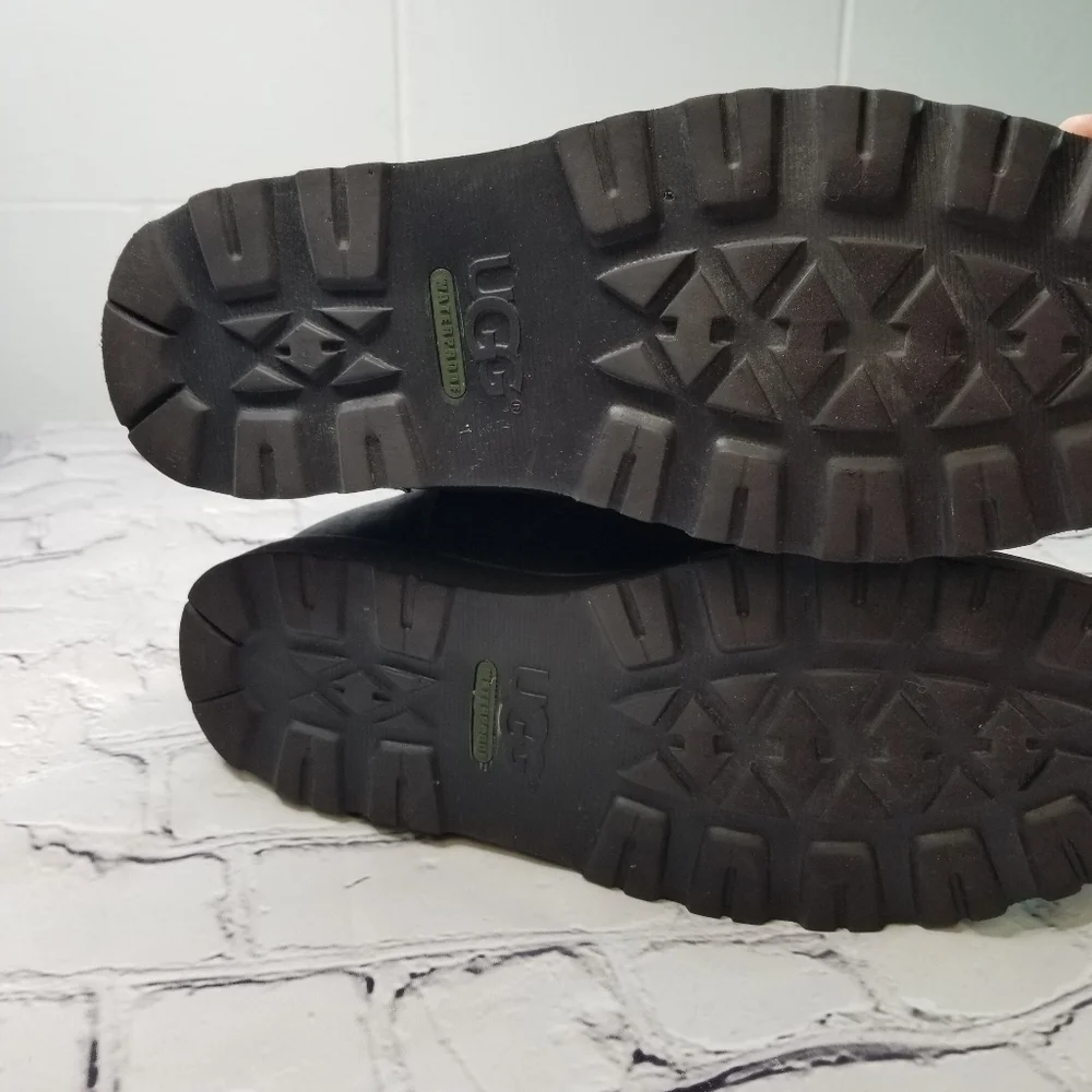 Ugg Hannen TL brown leather boots